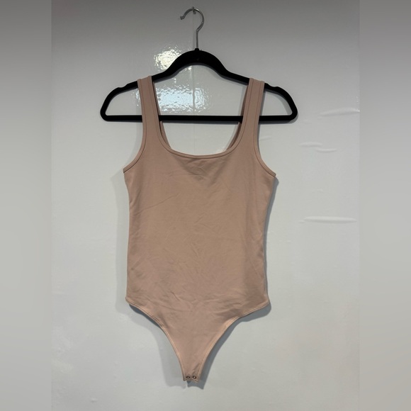 Abercrombie & Fitch Tops - Blush pink Soft A&F scoop neck Abercrombie and Fitch bodysuit
